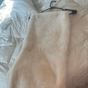 Soft Cream Faux Fur Scarf